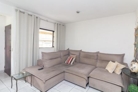 Sala de casa para alugar com 4 quartos, 130m² em Cidade Líder, São Paulo