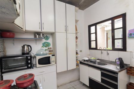 Casa para alugar com 130m², 4 quartos e 3 vagas Casa para alugar com 130m², 4 quartos e 3 vagasCozinha