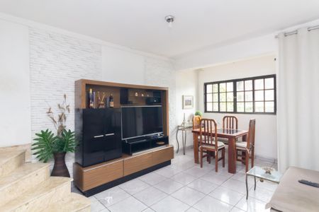 Sala de casa para alugar com 4 quartos, 130m² em Cidade Líder, São Paulo