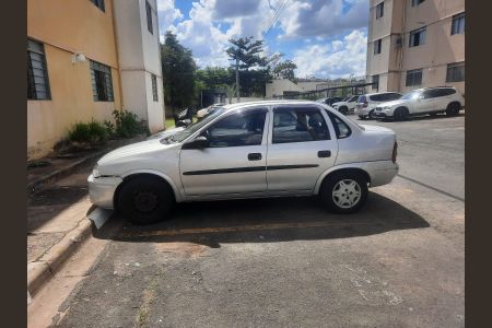 Apartamento para alugar com 45m², 2 quartos e 1 vaga Apartamento para alugar com 45m², 2 quartos e 1 vagaGaragem