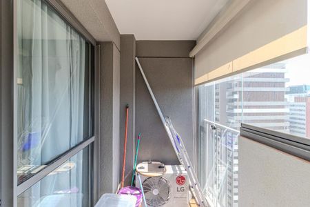 Studio para alugar com 24m², 1 quarto e sem vaga Studio para alugar com 24m², 1 quarto e sem vagaVaranda