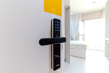 Studio para alugar com 24m², 1 quarto e sem vaga Studio para alugar com 24m², 1 quarto e sem vagaFechadura eletrônica