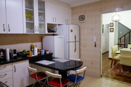 Casa à venda com 195m², 3 quartos e 2 vagasCozinha