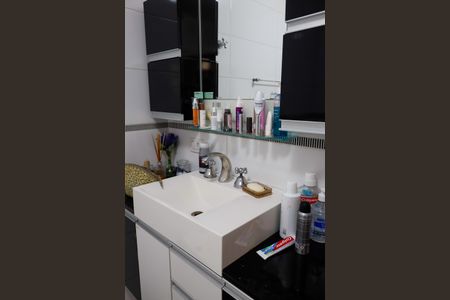 Casa à venda com 195m², 3 quartos e 2 vagasBanheiro da Suíte 3