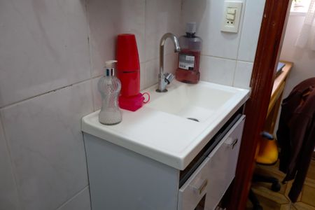 Casa à venda com 195m², 3 quartos e 2 vagasBanheiro da Suíte 2