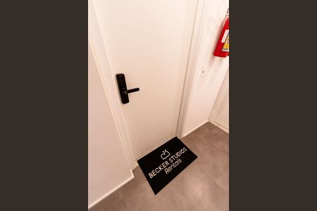 Apartamento à venda com 25m², 1 quarto e sem vagaPorta de entrada