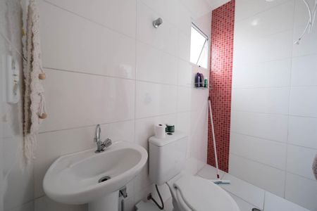 Casa de condomínio à venda com 105m², 2 quartos e 2 vagasSuíte 2