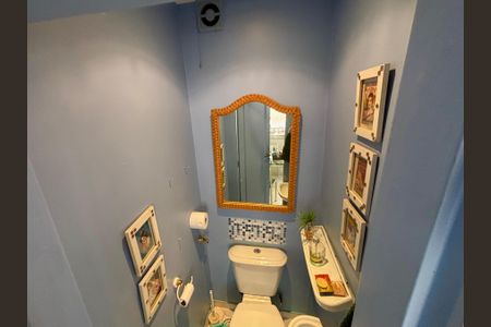 Apartamento à venda com 75m², 2 quartos e 1 vagaLavabo