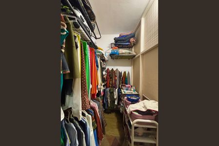 Apartamento à venda com 75m², 2 quartos e 1 vagaQuarto 2 - closet