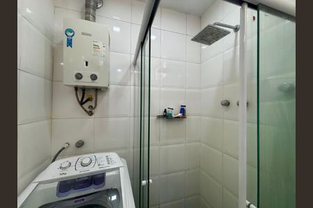 Apartamento à venda com 75m², 2 quartos e 1 vagaBanheiro social