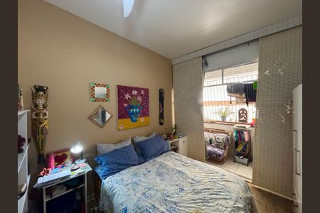 Apartamento à venda com 75m², 2 quartos e 1 vagaQuarto 2
