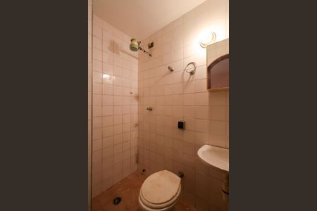 Casa à venda com 150m², 3 quartos e 2 vagasBanheiro da Área de Serviço
