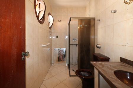 Casa à venda com 150m², 3 quartos e 2 vagasBanheiro