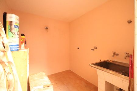 Casa à venda com 150m², 3 quartos e 2 vagasÁrea de Serviço