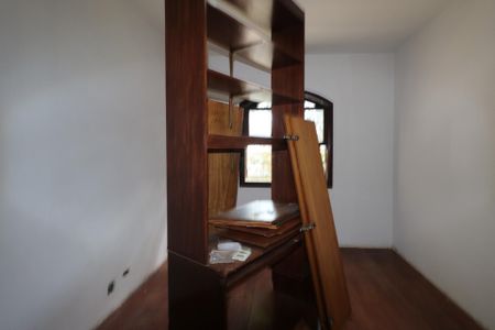 Casa à venda com 150m², 3 quartos e 2 vagasQuarto 2