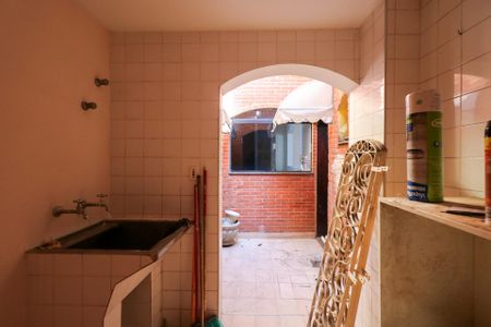 Casa à venda com 150m², 3 quartos e 2 vagasÁrea de Serviço