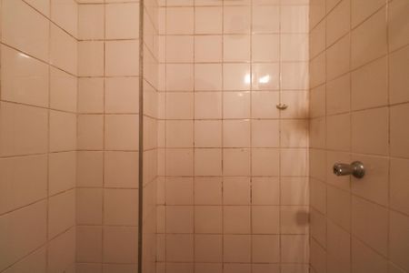Casa à venda com 150m², 3 quartos e 2 vagasBanheiro da Área de Serviço