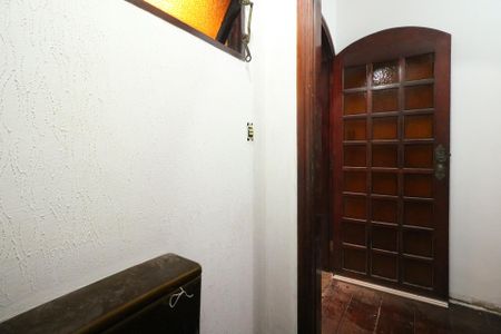 Casa à venda com 150m², 3 quartos e 2 vagasLavabo