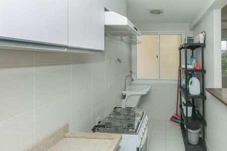Cozinha  de apartamento para alugar com 2 quartos, 66m² em Santo Antônio, Porto Alegre