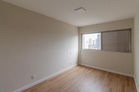 Apartamento à venda com 70m², 2 quartos e 1 vagaSuíte