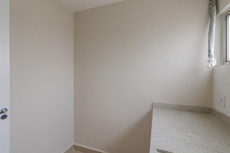 Apartamento à venda com 70m², 2 quartos e 1 vagaÁrea de Serviço