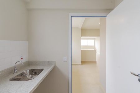 Apartamento à venda com 70m², 2 quartos e 1 vagaÁrea de Serviço