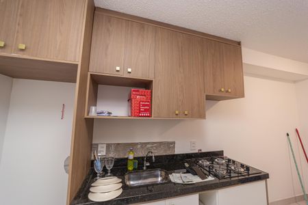 Apartamento à venda com 33m², 2 quartos e sem vaga Apartamento à venda com 33m², 2 quartos e sem vagaSala/Cozinha e Área de Serviço