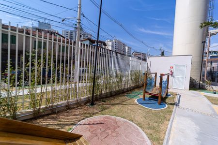 Apartamento à venda com 33m², 2 quartos e sem vaga Apartamento à venda com 33m², 2 quartos e sem vagaÁrea comum - Playground
