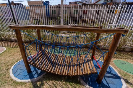 Apartamento à venda com 33m², 2 quartos e sem vaga Apartamento à venda com 33m², 2 quartos e sem vagaÁrea comum - Playground