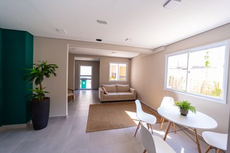 Apartamento à venda com 33m², 2 quartos e sem vaga Apartamento à venda com 33m², 2 quartos e sem vagaÁrea comum - Salão de festas