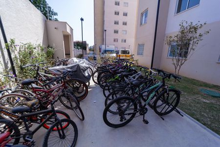 Apartamento à venda com 33m², 2 quartos e sem vaga Apartamento à venda com 33m², 2 quartos e sem vagaÁrea comum