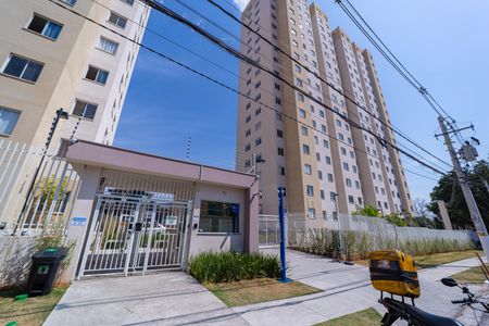 Apartamento à venda com 33m², 2 quartos e sem vaga Apartamento à venda com 33m², 2 quartos e sem vagaFachada