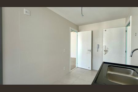Apartamento à venda com 156m², 3 quartos e 3 vagas Apartamento à venda com 156m², 3 quartos e 3 vagasCozinha