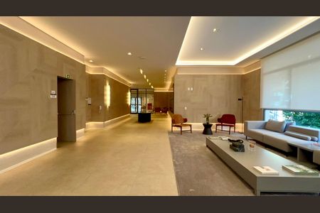 Apartamento à venda com 156m², 3 quartos e 3 vagas Apartamento à venda com 156m², 3 quartos e 3 vagasHall de entrada