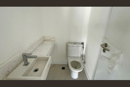 Apartamento à venda com 156m², 3 quartos e 3 vagas Apartamento à venda com 156m², 3 quartos e 3 vagasLavabo