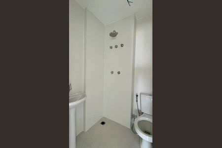 Apartamento à venda com 156m², 3 quartos e 3 vagas Apartamento à venda com 156m², 3 quartos e 3 vagasBanheiro de serviço