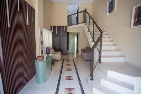 Apartamento para alugar com 260m², 4 quartos e 2 vagas Apartamento para alugar com 260m², 4 quartos e 2 vagasÁrea comum