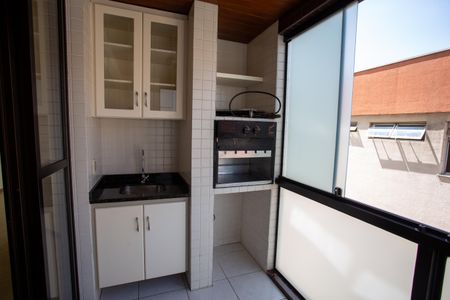 Apartamento para alugar com 260m², 4 quartos e 2 vagas Apartamento para alugar com 260m², 4 quartos e 2 vagasVaranda Gourmet
