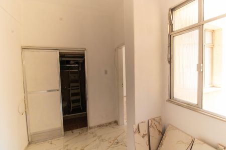 Studio de kitnet/studio para alugar com 1 quarto, 40m² em Centro, Niterói