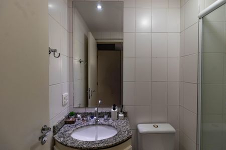 Apartamento à venda com 89m², 3 quartos e 2 vagasBanheiro da Suíte 2