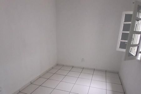 Quarto de apartamento para alugar com 2 quartos, 70m² em Vila Sarapui, Duque de Caxias