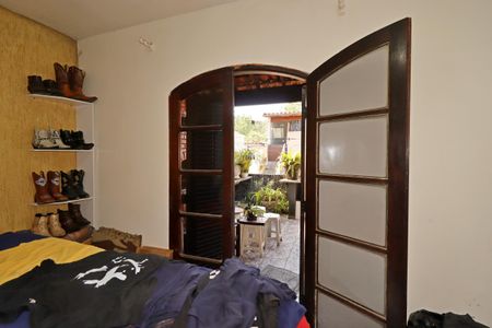 Casa à venda com 250m², 3 quartos e 2 vagasQuarto 2