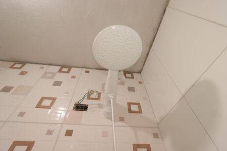 Casa à venda com 250m², 3 quartos e 2 vagasBanheiro da Suíte - Chuveiro