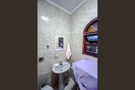 Casa à venda com 500m², 5 quartos e 2 vagasBanheiro  2 - Casa 2