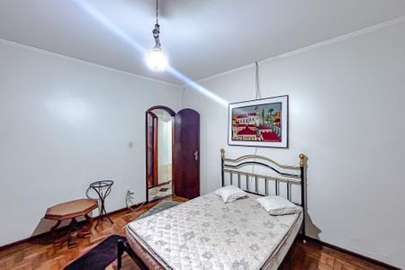 Casa à venda com 500m², 5 quartos e 2 vagasQuarto 1