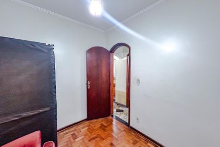 Casa à venda com 500m², 5 quartos e 2 vagasQuarto 2