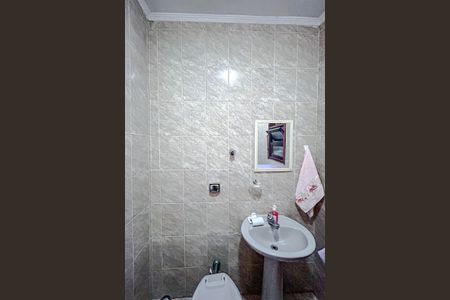 Casa à venda com 500m², 5 quartos e 2 vagasBanheiro  2 - Casa 2