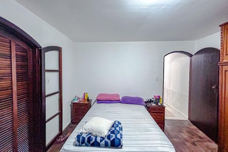 Casa à venda com 500m², 5 quartos e 2 vagasQuarto 1 - Casa 2