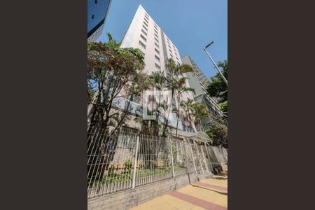Apartamento à venda com 35m², 1 quarto e sem vaga Apartamento à venda com 35m², 1 quarto e sem vagaFachada