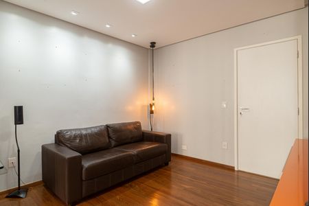 Apartamento à venda com 35m², 1 quarto e sem vaga Apartamento à venda com 35m², 1 quarto e sem vagaSala